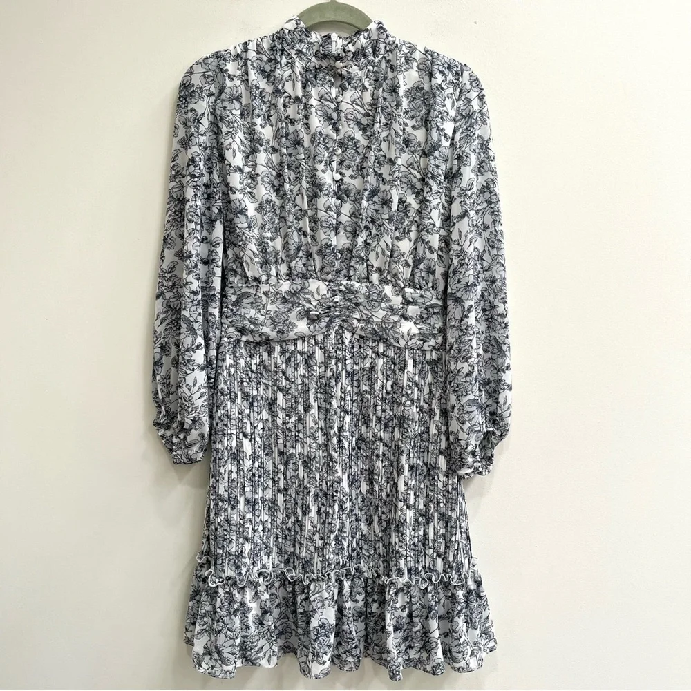 Ivy City Co Mini Brynley Floral Long Puff Sleeve Dress Blue White Girls 11/12